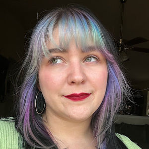 Meet your Posher, Lori